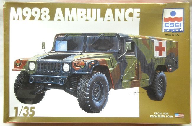 ESCI 1/35 M998 Ambulance Hummer, 5032 plastic model kit